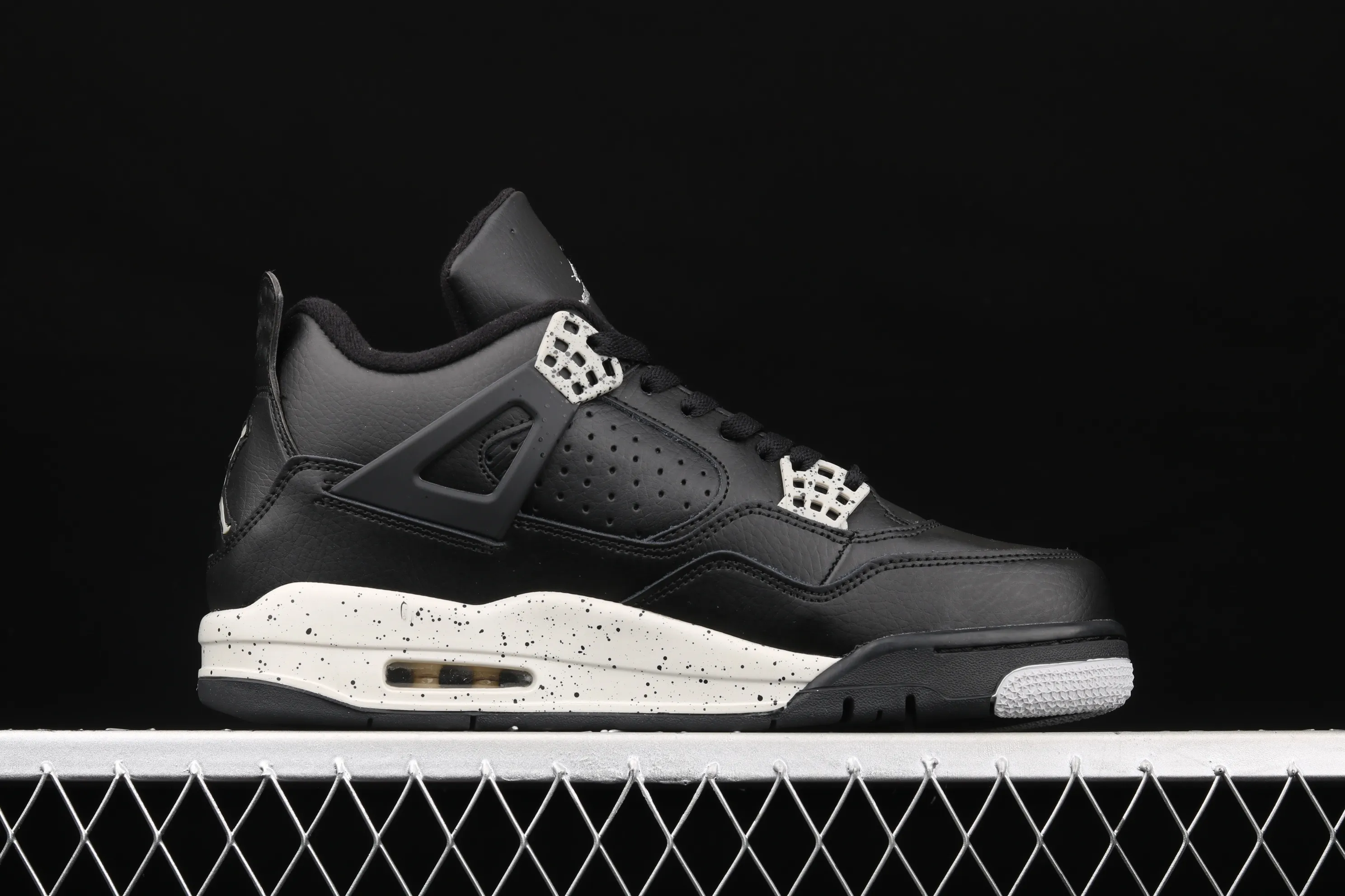 All categories Air Jordan Jordan series basketball shoes Air Jordan 4 G version Air Jordan 4 Retro LS AJ4 Joe 4 splash black and white basketball shoes 314254-003